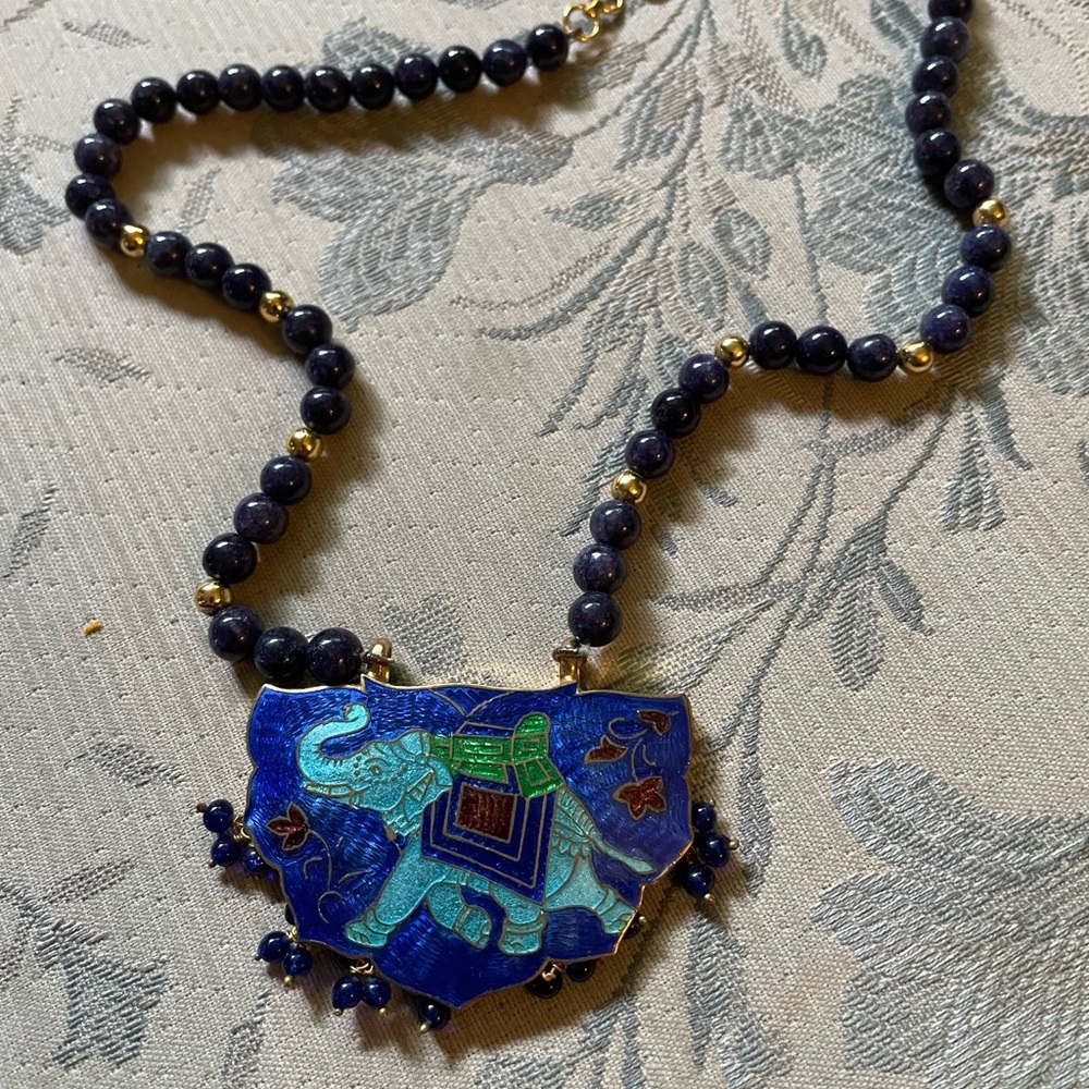 A Cloisonné Choker